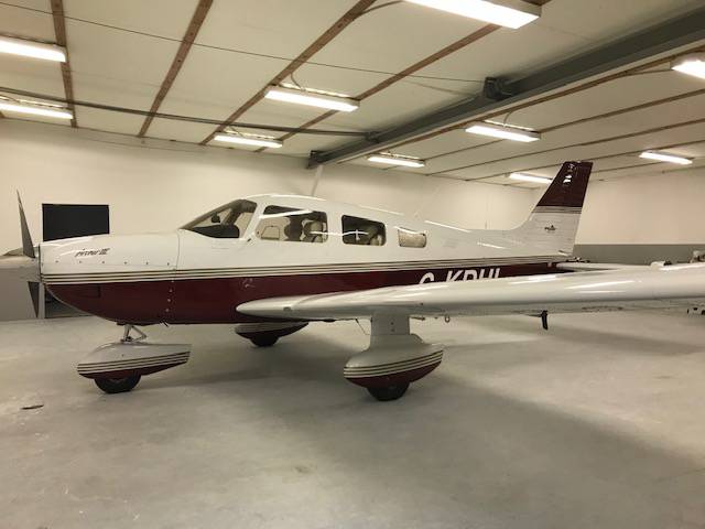 Piper PA-28-181 Archer III low time full