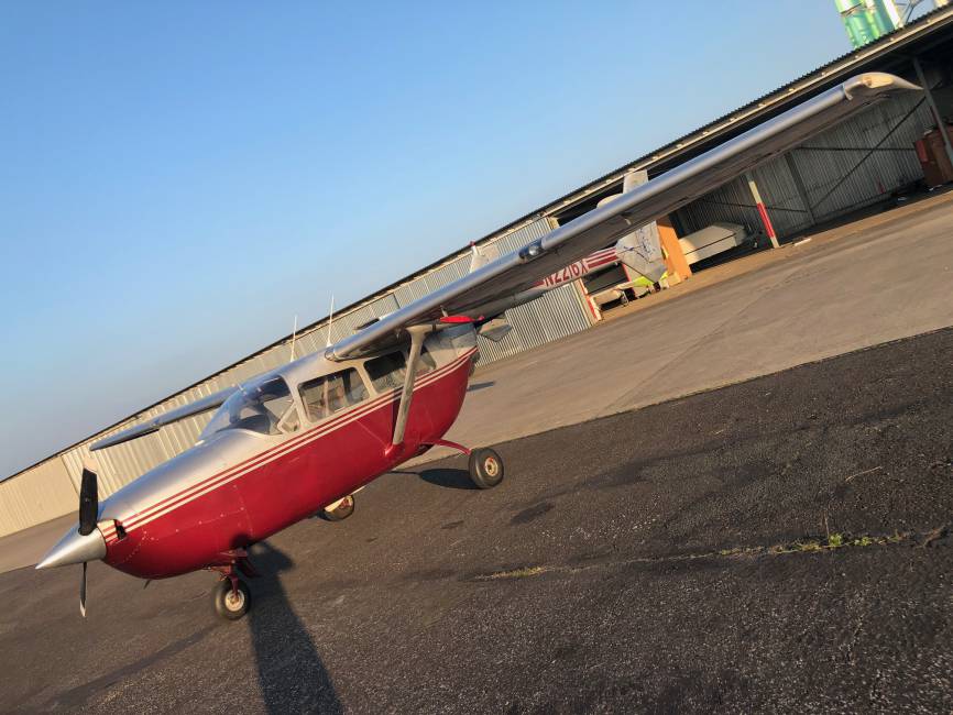 Cessna 337 Skymaster full