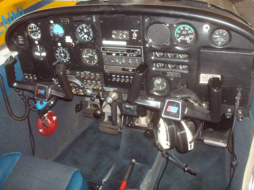 Piper PA-28-140 Cherokee 160 hp full