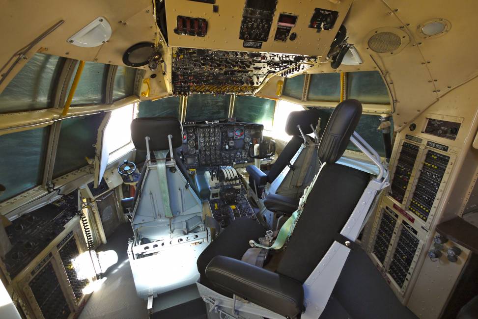 Lockheed C-130 Hercules full