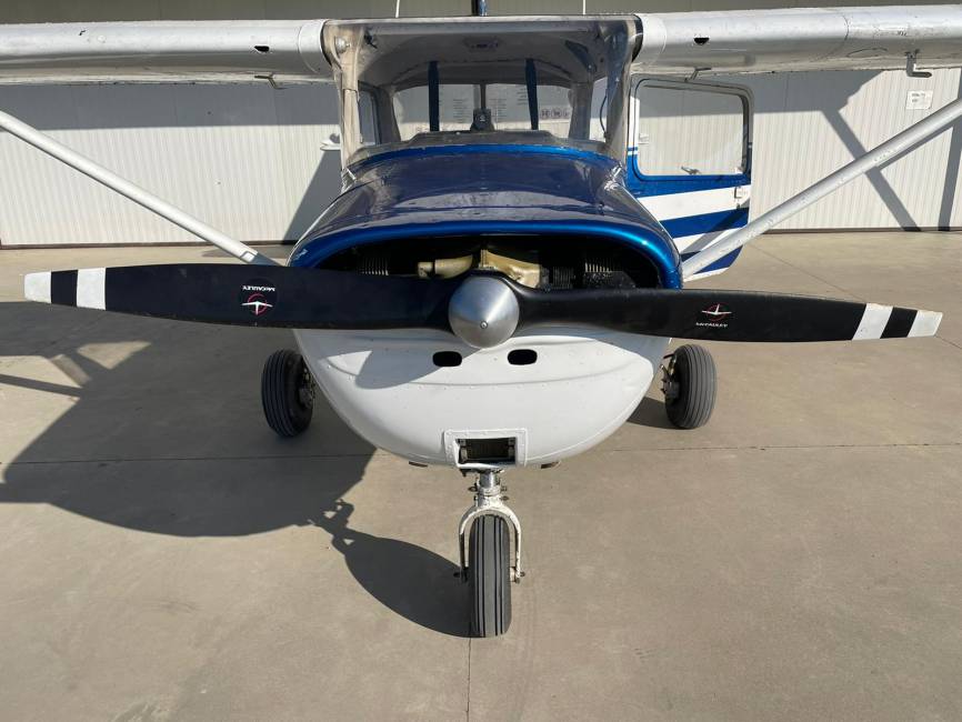 Cessna 150 full
