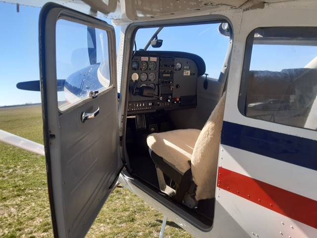 Cessna 180 K full