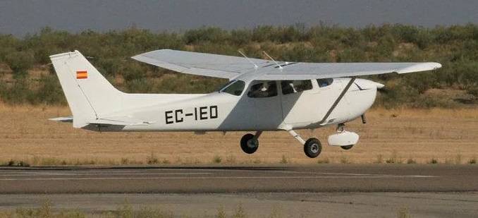 Cessna 172 M full