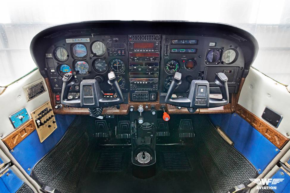Cessna TR-182 Turbo Skylane RG full