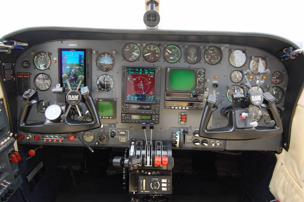 Cessna 340 A full