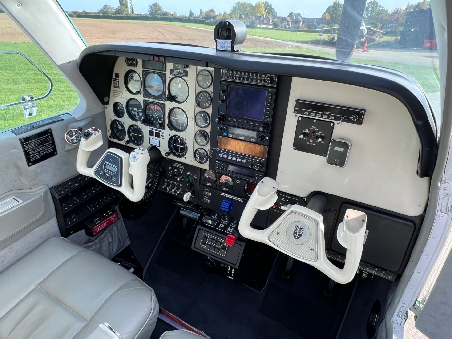 1984 Beechcraft 36 Bonanza For Sale In Europe, United Kingdom | PlaneArea